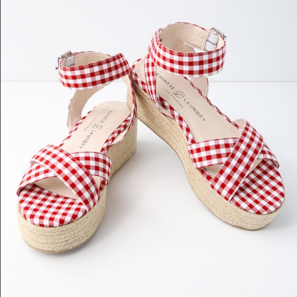 NWOT Red and White Gingham Flatform Sandals